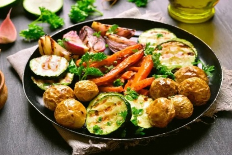 7 loại rau cung cấp nhiều dinh dưỡng hơn khi được nấu chín