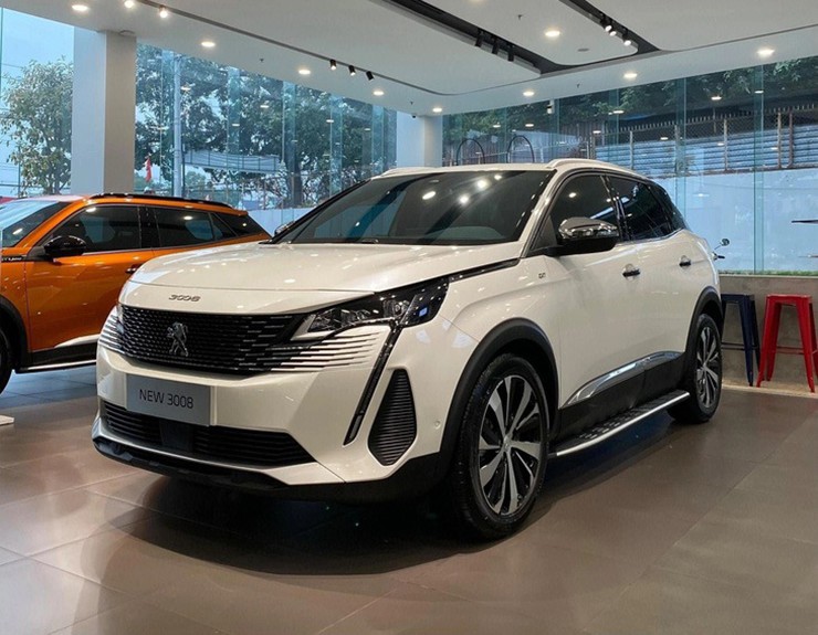 Những mẫu xe gầm cao cỡ C đang được giảm giá cả trăm triệu đồng - 4