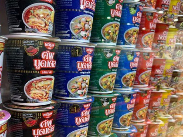 Thị trường - Tiêu dùng - Sự xâm lược toàn cầu của mì ăn liền