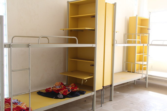 Đến tháng 10-2021, Đà Nẵng dừng hoạt động bệnh viện dã chiến, các đơn vị liên quan phun khử khuẩn, làm sạch môi trường. Tuy nhiên, nhiều cơ sở vật chất bị hư hỏng trong quá trình làm Bệnh viện dã chiến đến nay vẫn chưa được sửa chữa
