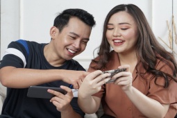 Thời trang Hi-tech - Sản phẩm công nghệ nào đắt hàng nhất mùa Black Friday 2023?