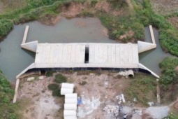 Nhìn gần dự án đường 300 tỷ đồng ở Hòa Bình chậm tiến độ, xuống cấp