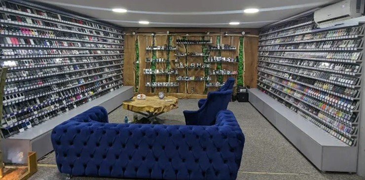 3456 chiếc điện thoại của Andrei Bilbie Argentis.