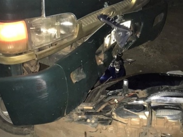 Tin tức trong ngày - Xe máy va chạm xe tải, 2 phụ nữ tử vong