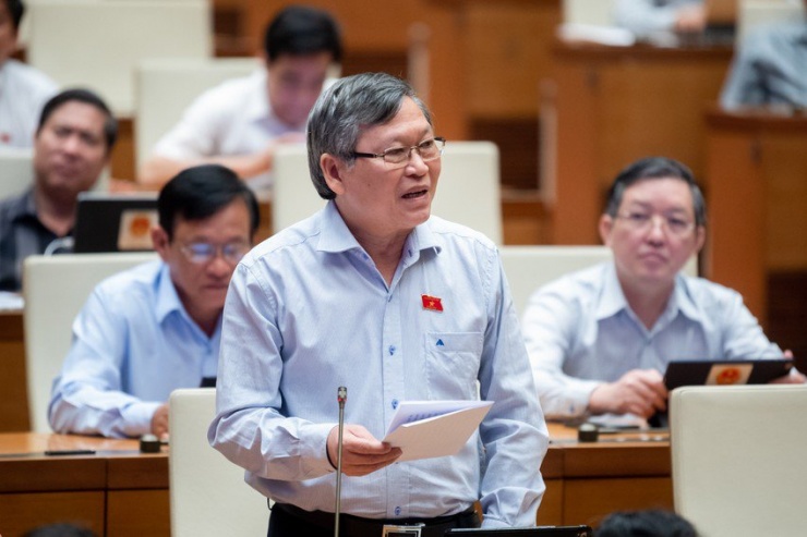 ĐB Tô Văn Tám (Kon Tum)