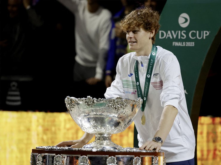 Sinner góp công lớn vào chức vô địch Davis Cup 2023 của ĐT quần vợt Italia