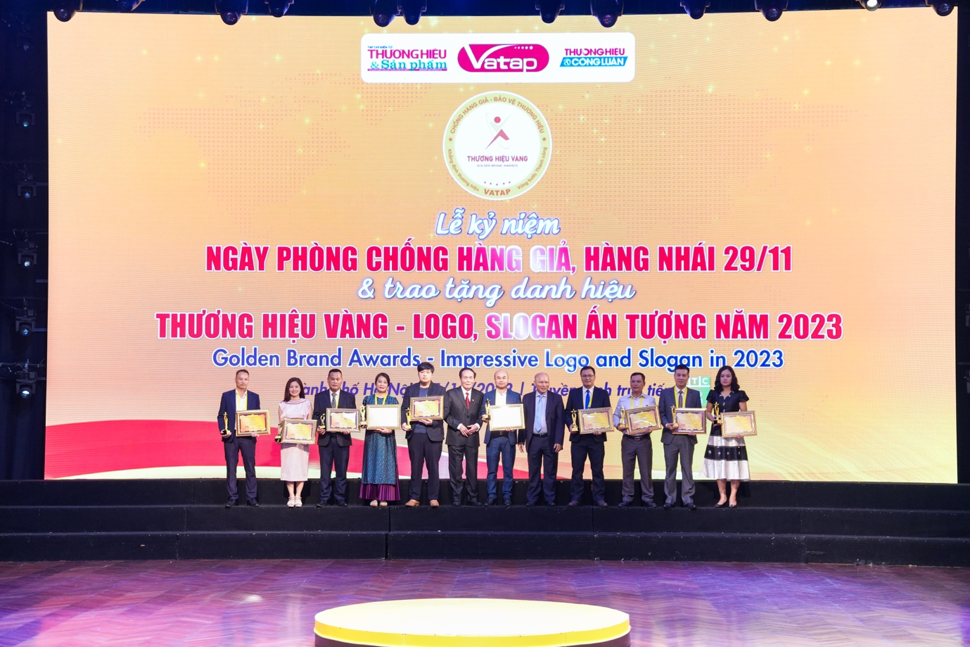 ENAT 400 vinh dự được trao tặng danh hiệu “Thương Hiệu Vàng năm 2023”