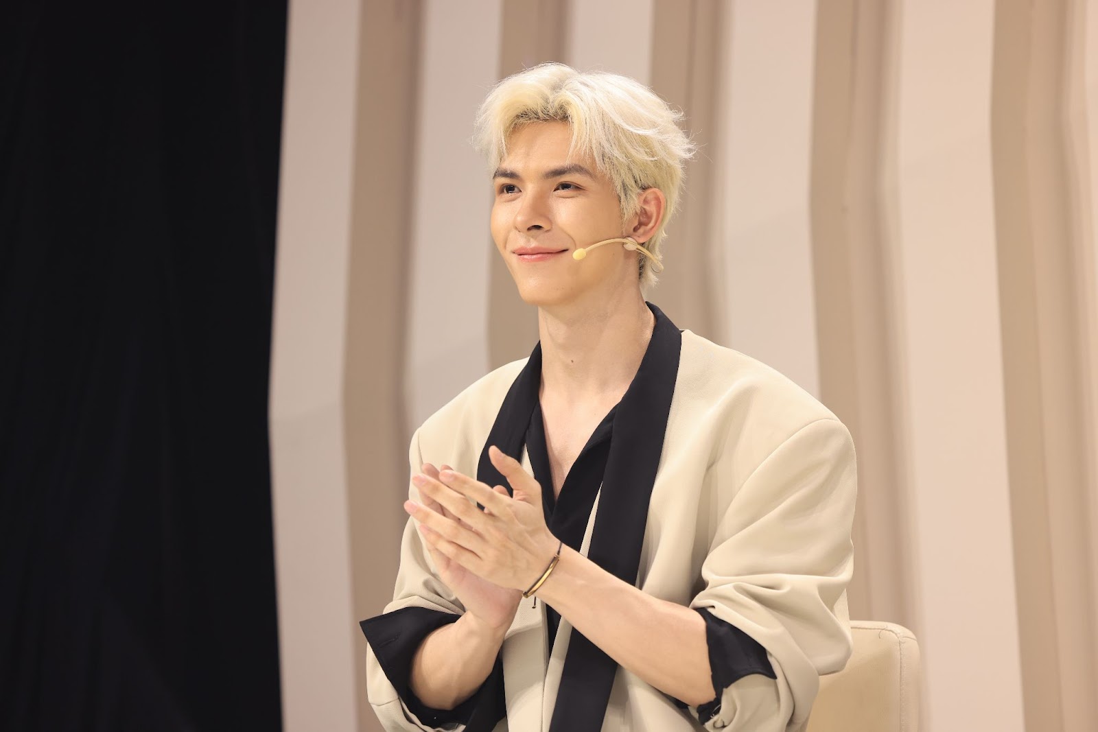 “Chị Đẹp Đạp Gió Rẽ Sóng": Giấc mơ thanh xuân dang dở và hành trình “tỏa sáng" của các Chị Đẹp - 8