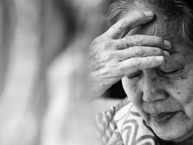 Bạn trẻ - Cuộc sống - Phát hiện không phải cháu ruột, mẹ chồng làm một việc khiến con dâu sững sờ