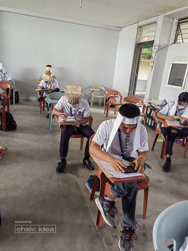 Mũ chống gian lận thi cử của sinh viên Philippines cực độc đáo - 1