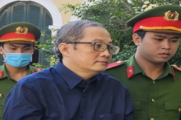 Tin tức trong ngày - Hôm nay, xét xử cựu giám đốc BV Thủ Đức với cáo buộc tham ô hơn 100 tỉ đồng