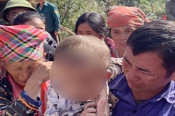 Tin tức trong ngày - Bé trai 3 tuổi đi lạc trong rừng gần 20 giờ