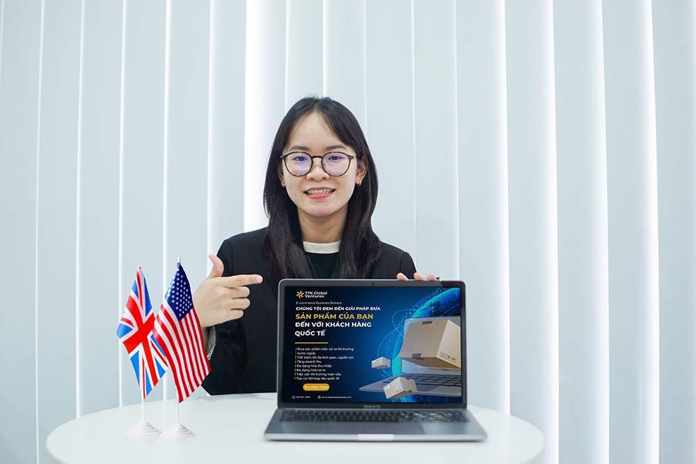 Các doanh nghiệp đang đứng trước thời cơ vàng để bán hàng xuyên biên giới. Ảnh TTK