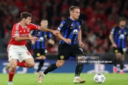 Bóng đá - Video bóng đá Benfica - Inter Milan: Ngược dòng nghẹt thở, hat-trick ấn tượng (Cúp C1)