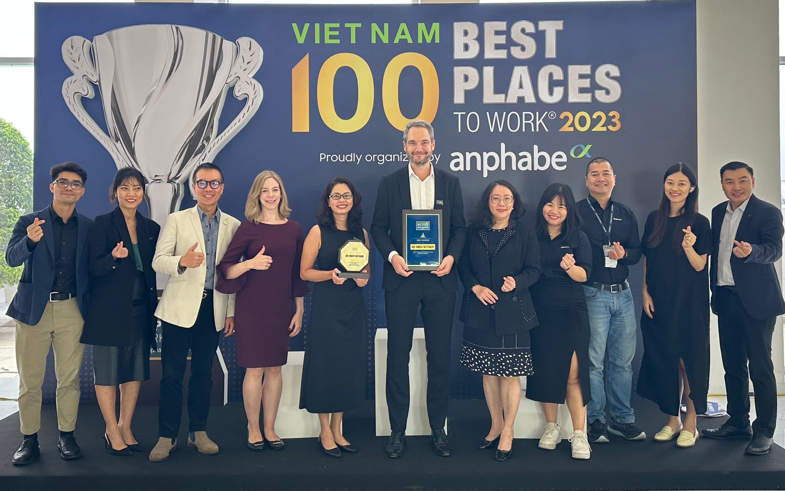Các đại diện của AB InBev Việt Nam tại Hội nghị Nơi Làm Việc Tốt Nhất Việt Nam 2023