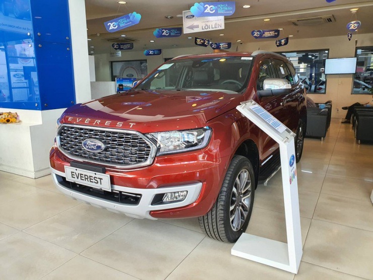 Loạt mẫu xe 7 chỗ tung ưu đãi lớn cho khách hàng mua xe. Ảnh: TN