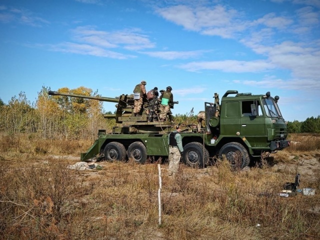 Thế giới - Sức mạnh khó lường từ pháo phòng không KS-19 đã 76 tuổi của Ukraine