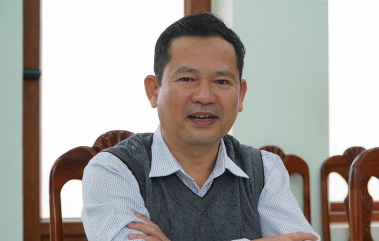 Chủ tịch huyện Phước Sơn Lê Quang Trung nói về vụ 'gỗ chưa rõ nguồn gốc' trên đất Trưởng phòng Nội vụ huyện. Ảnh: TN