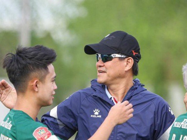 CLB TP.HCM bất ngờ chia tay HLV Vũ Tiến Thành trước ngày V-League trở lại
