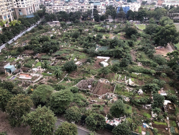 Hà Nội dự kiến thu hồi gần 13.000 ha đất trong năm 2024 để triển khai xây dựng các dự án, công trình. Ảnh: TP