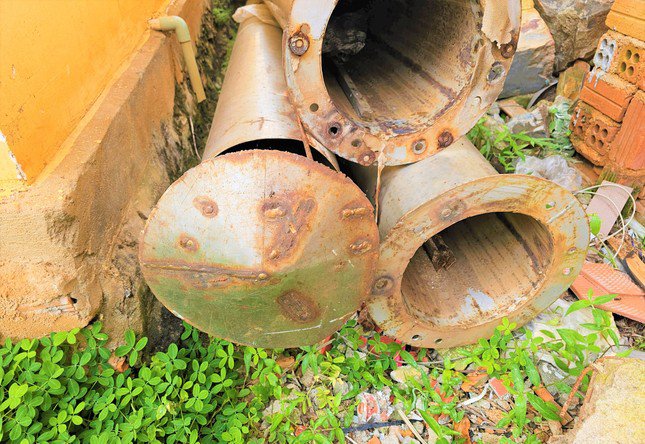 Ống khói bị tháo xuống để đảm bảo an toàn