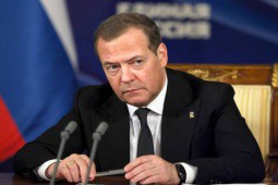 Ông Medvedev: Sự hỗ trợ của Mỹ dành cho Ukraine đang đi đến hồi kết