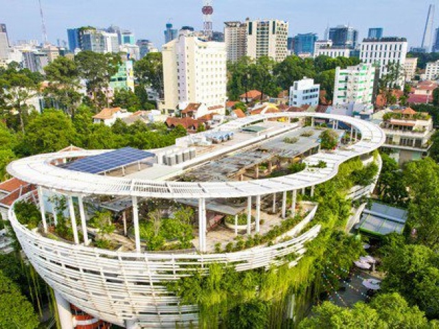 Tin tức trong ngày - Cận cảnh Nhà Thiếu nhi hình cánh diều độc, lạ ở TPHCM