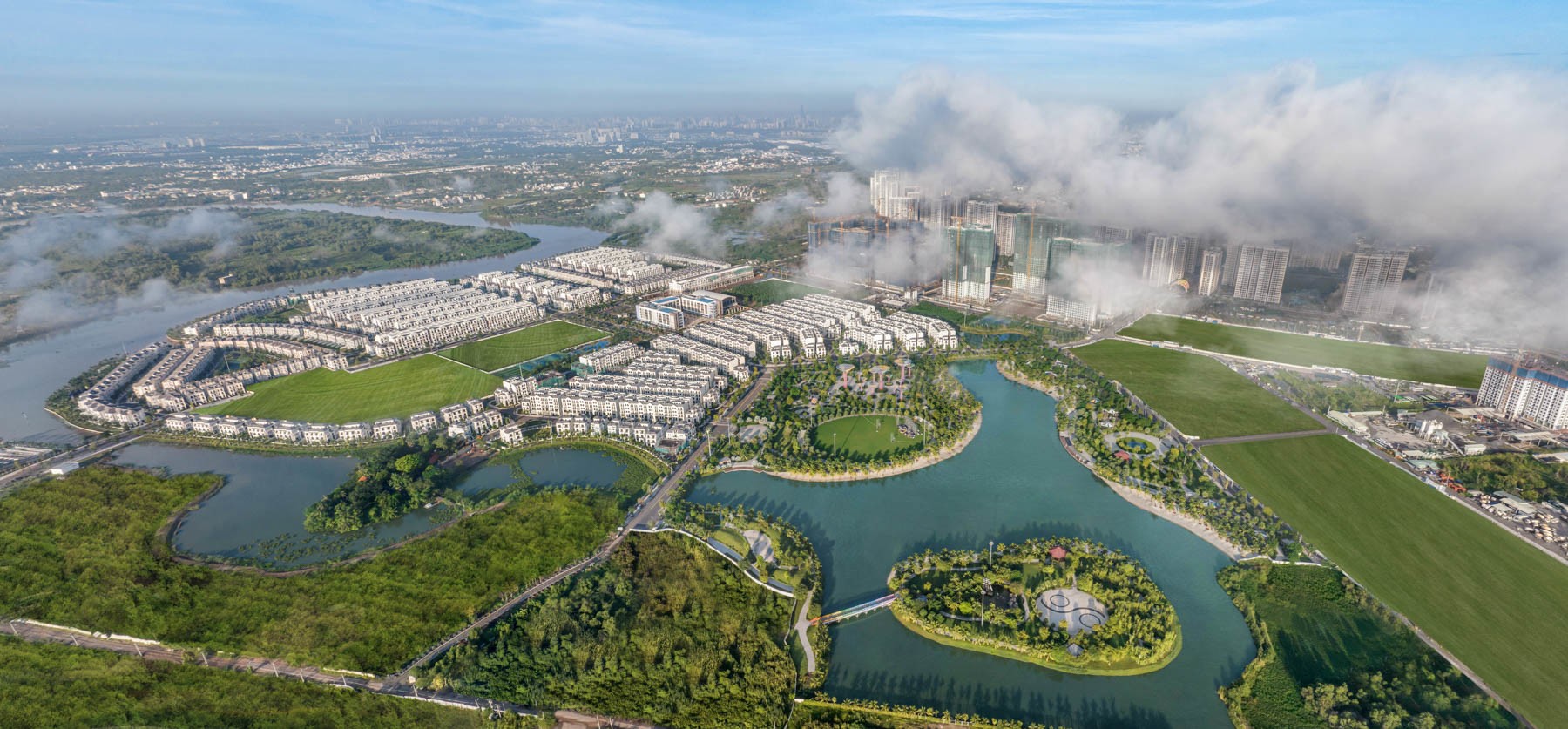 Đại đô thị Vinhomes Grand Park - đại đô thị đáng sống với 5 trụ cột “nghỉ dưỡng - công viên - giáo dục - lễ hội - kết nối” được cộng đồng người Hàn Quốc tại TP.HCM đặc biệt yêu thích