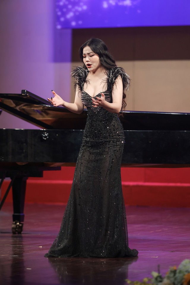 Nguyễn Hà My vừa giành giải Nhất bảng B (dành cho lứa tuổi từ 24 đến 32) cuộc thi hát Thính phòng - Nhạc kịch - Hợp xướng toàn quốc năm 2023