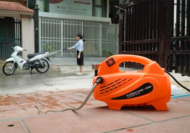 Phun rửa trong bán kính lớn với Kumisai KMS1600