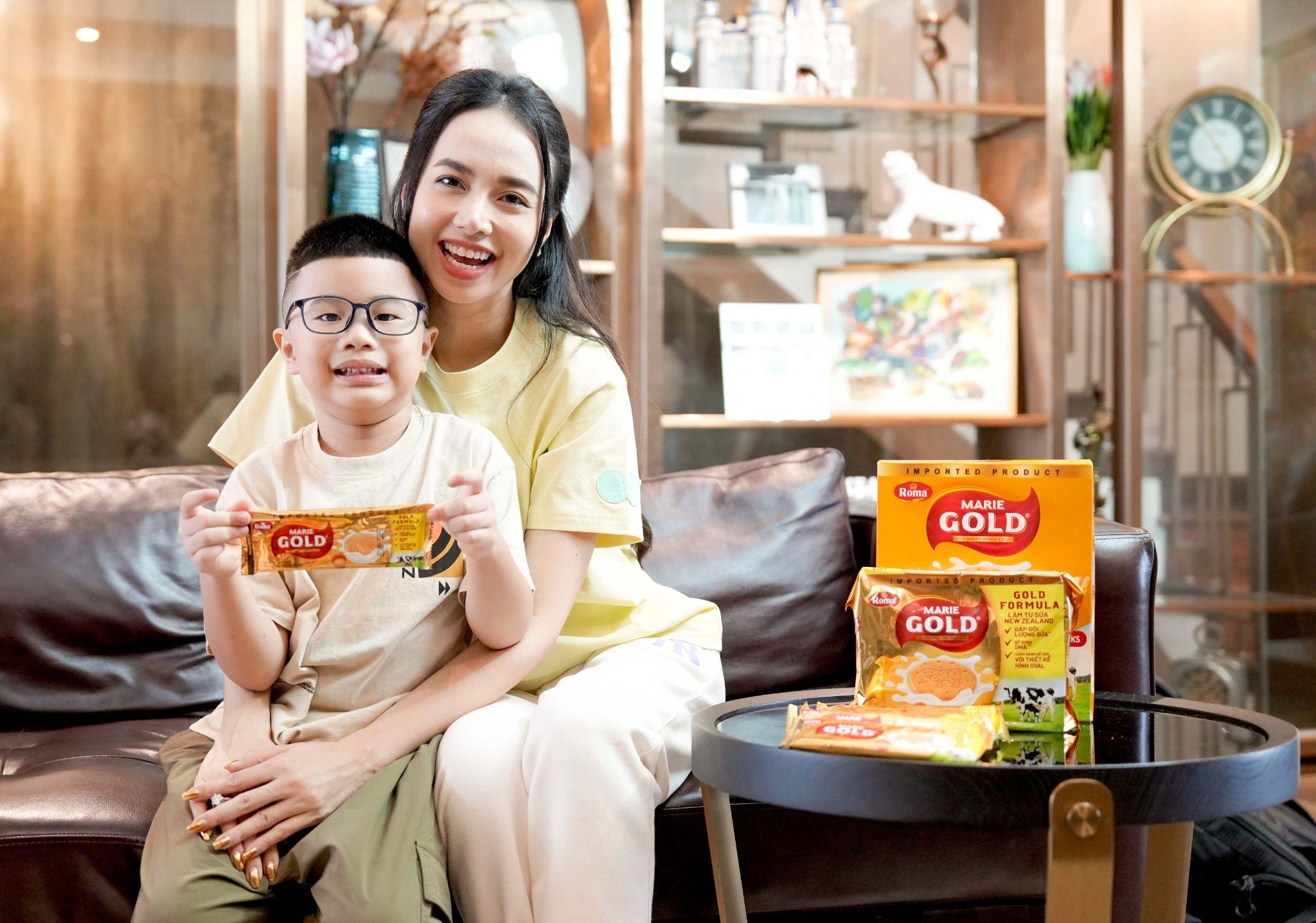 Cậu cả Landon nhà Đinh Ngọc Diệp vô cùng yêu thích món bánh quy sữa Marie Gold