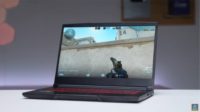 Laptop MSI Thin GF63 có trọng lượng nhẹ tương đối so với các loại laptop gaming khác