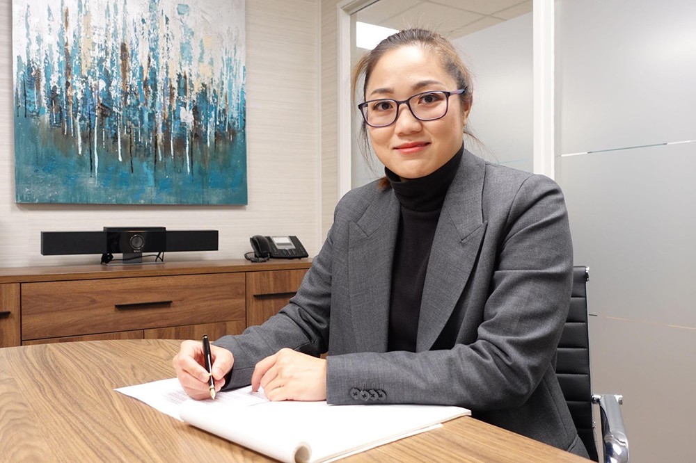 Chị Hoài Đặng - cố vấn cấp cao của Hội đồng cố vấn di trú Canada