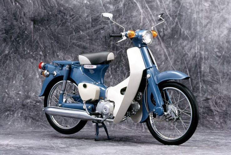 Chiếc mô tô cổ điển Honda Super Cub được sản xuất từ năm 1955 đến hiện tại. Ảnh: Topspeed.