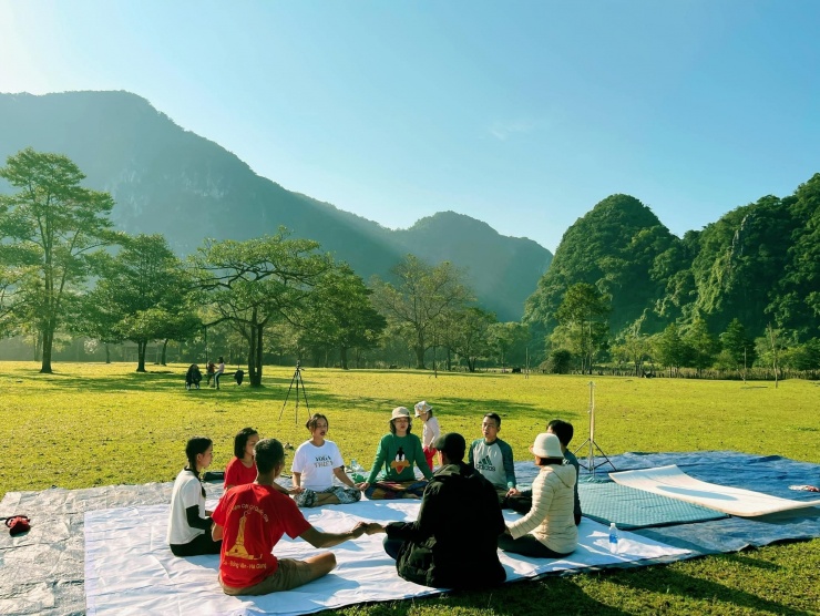 Hít thở bầu không khí trong lành.