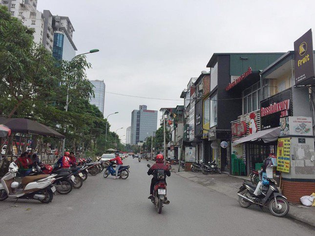 Dự án công viên văn hóa Đống Đa bị nhiều công trình xây dựng trái phép lấn chiếm
