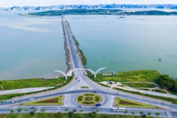 Kinh doanh - Đại gia nào ở Việt Nam từng chi tiền làm đường nối đảo với đất liền gây choáng?