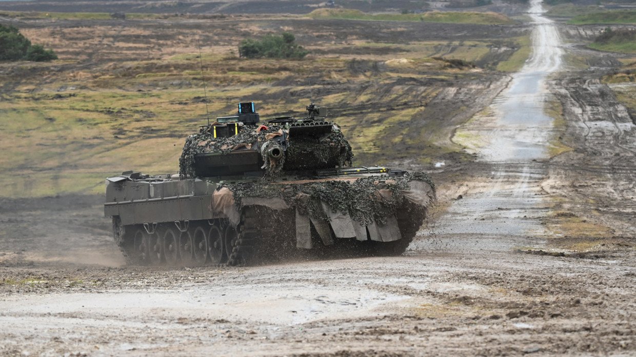 Đức và các đồng minh phương Tây đã cung cấp cho Ukraine hàng chục xe tăng chủ lực Leopard 2.