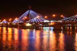 Kinh doanh - Cầu đặc biệt gần trăm tỷ ở Việt Nam, có 7 tỷ đồng do dân đóng góp xây dựng