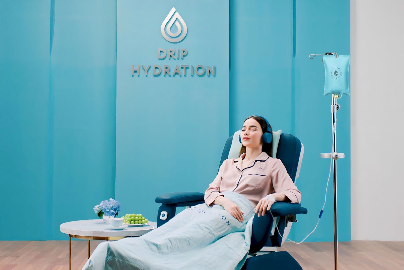 Ca sĩ Hồ Ngọc Hà cũng yêu thích việc sử dụng Drip Empress để duy trì vẻ đẹp không tuổi. Ảnh: Drip Empress