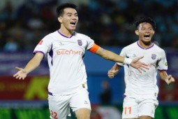 Video bóng đá Khánh Hòa - Bình Dương: Người hùng Tiến Linh, 3 điểm về tay (V-League)