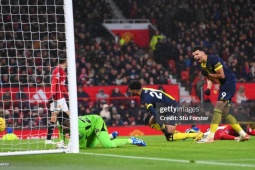 Bóng đá - MU biến Old Trafford thành "kho điểm", kỳ tích sân nhà của Sir Alex bị phá hủy