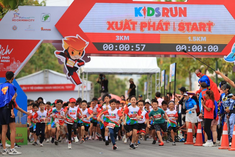 Hừng hực tinh thần thể thao của hơn 1.000 vận động viên nhí ở giải Kids Run mùa 6 tại TP. HCM - 4