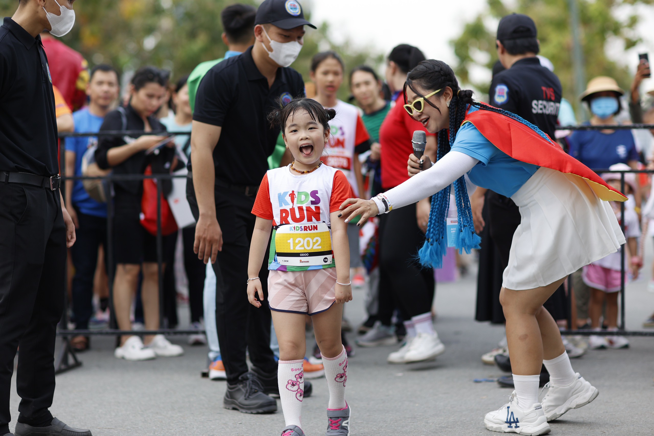 Hừng hực tinh thần thể thao của hơn 1.000 vận động viên nhí ở giải Kids Run mùa 6 tại TP. HCM - 2