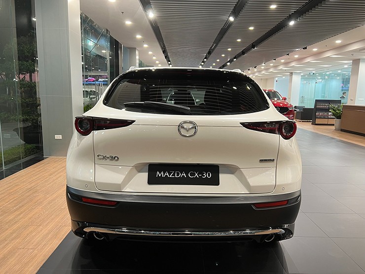 Mazda CX-30 tại Việt Nam bất ngờ tăng giá tất cả phiên bản - 4