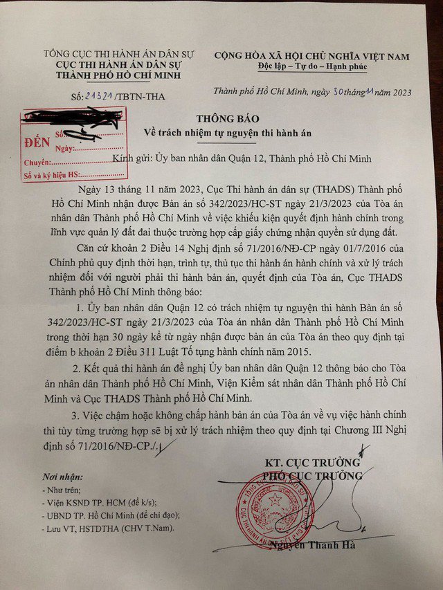 Thông báo của Cục Thi hành án dân sự TP HCM. Ảnh: Ý LINH