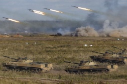 Điểm nóng - Nga tấn công dồn dập trên mọi mặt trận, Ukraine thừa nhận rơi vào thế bất lợi