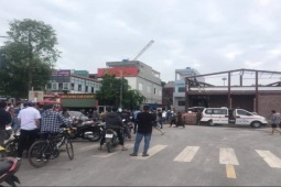 Tin tức trong ngày - Thông tin mới vụ sập mái công trình đang thi công, 1 người chết, 7 người bị thương và mắc kẹt