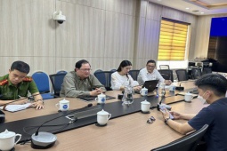 Tin tức trong ngày - Tin tức 24h qua: Đăng tin thất thiệt "câu like", chủ tài khoản Facebook "Loa phố phường Huế" bị công an mời lên làm việc