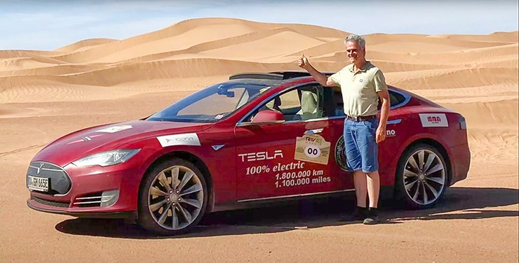 Tesla Model S đạt kỷ lục 2 triệu km sau 10 năm sử dụng - 1